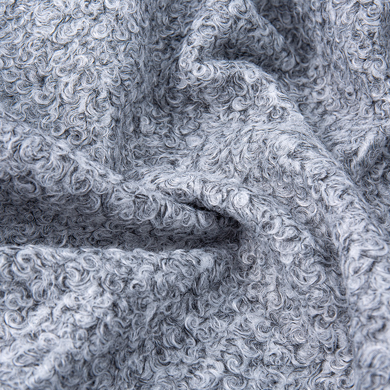 Serie di filati ondulati cavi colorati HOY